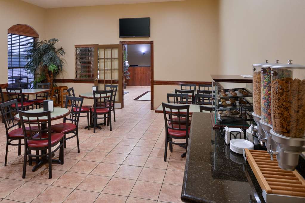 Americas Best Value Inn & Suites San Benito - photo 24
