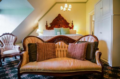 Campbell House Inn - photo 3