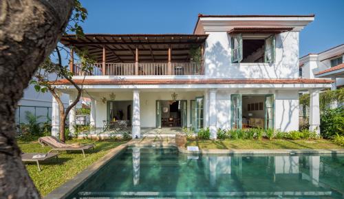 La Mosteiro in Assagao Splendid 3&4BHk Villas with Private Pool Private Parking Garden Caretaker Kitchen & Security — 4-Star Luxury Hotel in Vagator, India