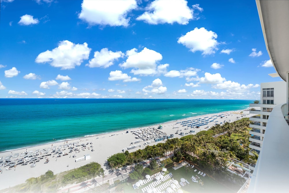 Fontainebleau Miami Beach Private Luxury Suites - photo 455