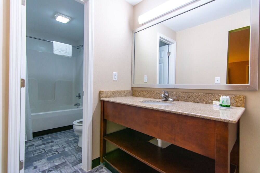 Eden Inn Motel - photo 3