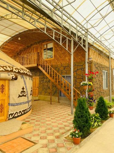 Guest house Amirhan — 4-Star Luxury Hotel in Bokombayevskoye, Kyrgyzstan