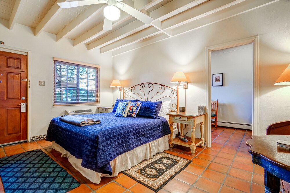 Santa Fe Motel & Inn - photo 10