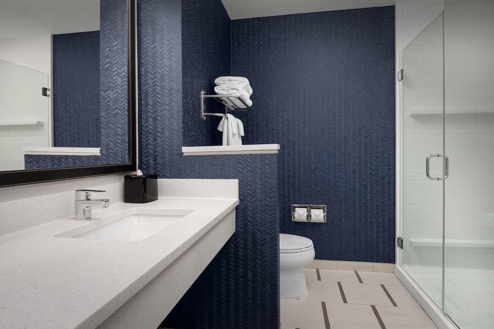 Fairfield Inn & Suites by Marriott Panama City Beach - photo 25