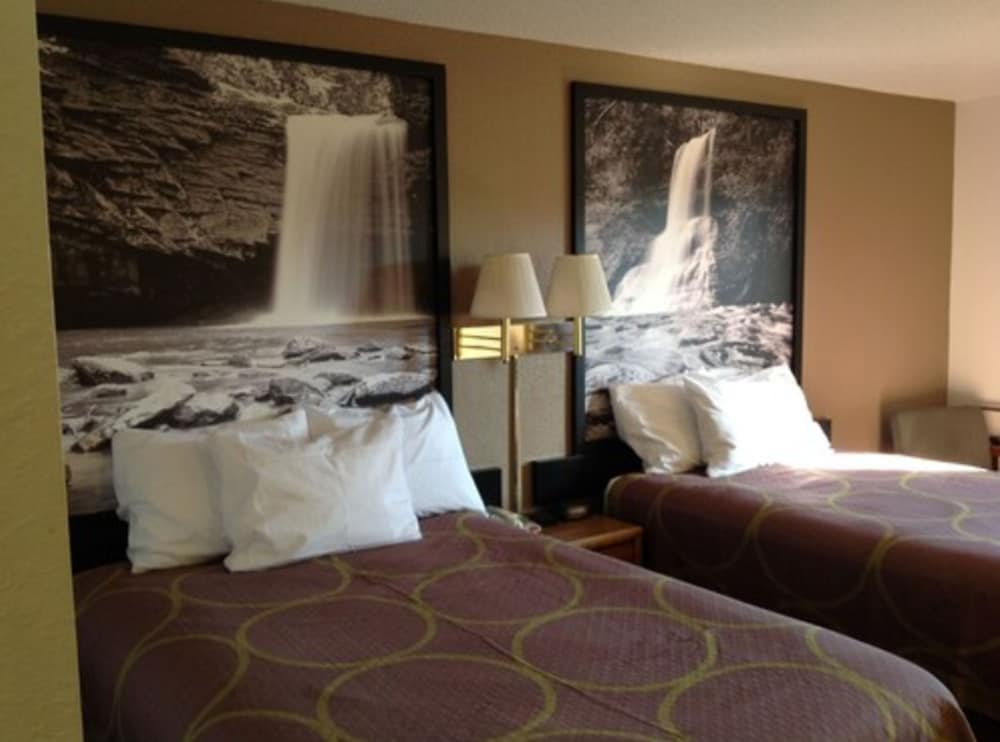 Super 8 by Wyndham Winchester VA - photo 8