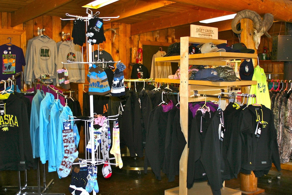 Denali Grizzly Bear Resort - photo 7