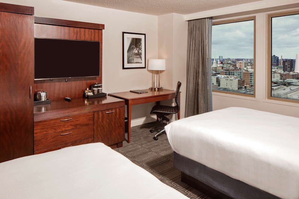 Hilton Philadelphia at Penn's Landing - photo 14