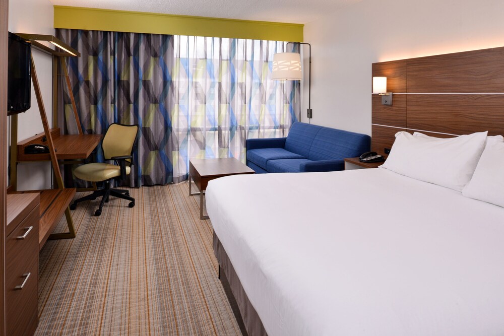 Holiday Inn Express Springfield by IHG - photo 23