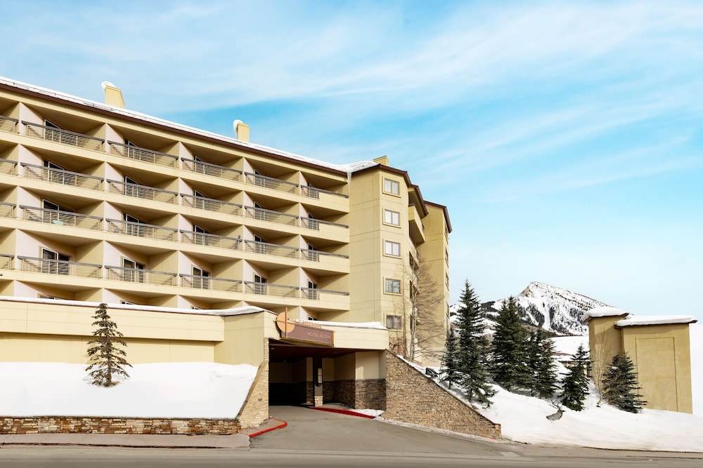 Elevation Hotel & Spa - photo 88