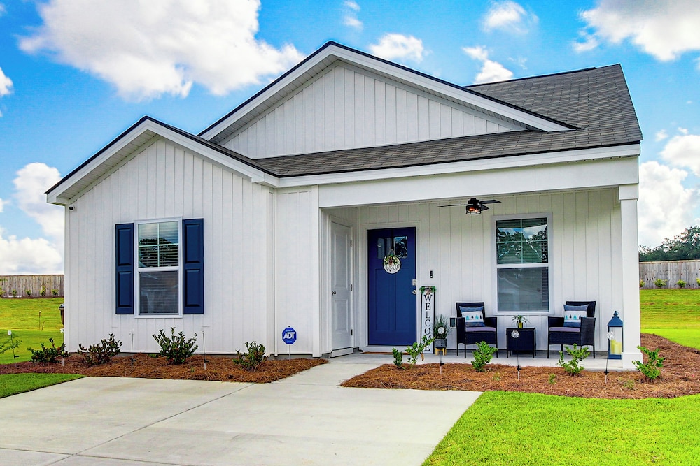 Brand New Savannah Area Home 15 Mi To Dtwn 19957628 — Port Wentworth