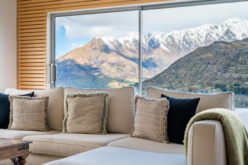 Spectacular views uninterrupted 3 BR Private — 4-Star Luxury Hotel in Queenstown, New Zealand