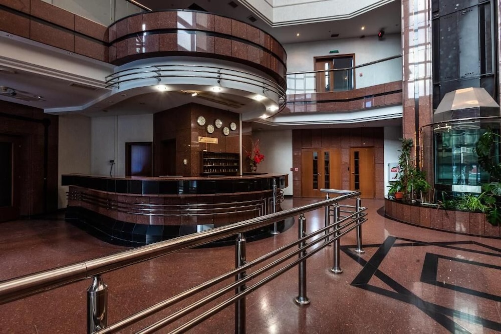 President Hotel — hotel in Tyumen