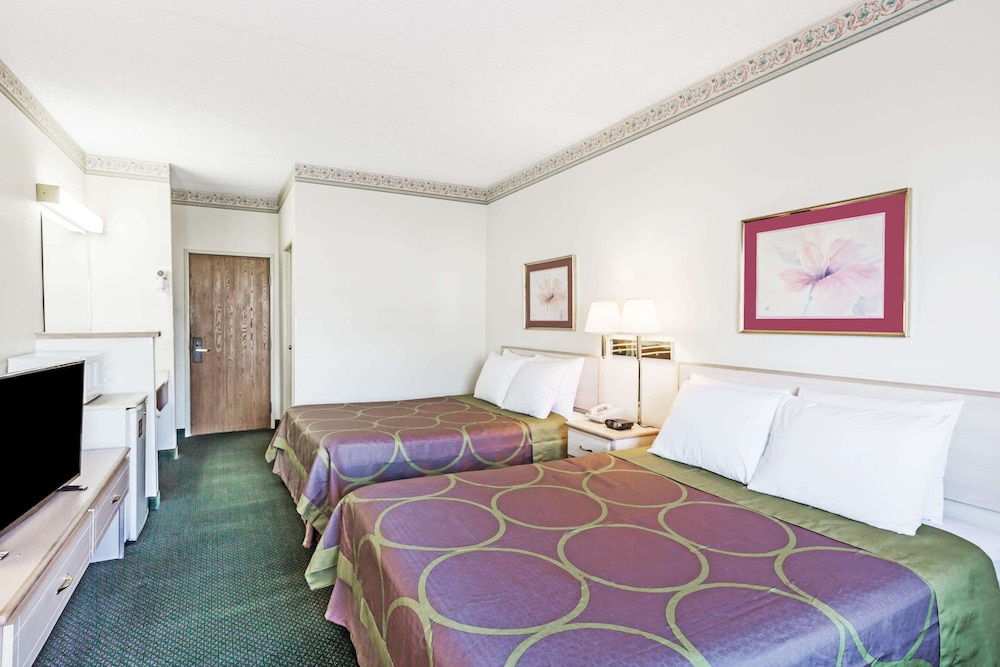 Super 8 by Wyndham Willcox - photo 13