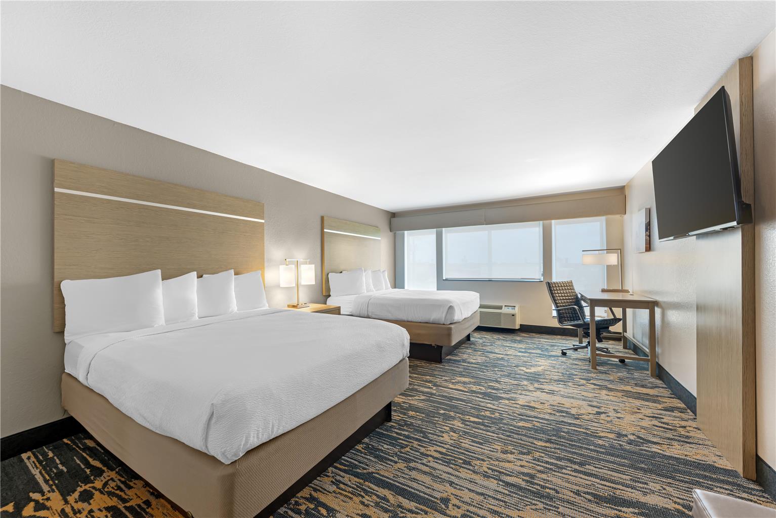 Best Western Plus Killeen Fort Cavazos Hotel & Suites - photo 19