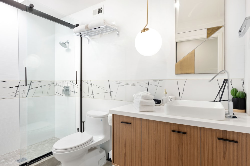 The Llama House by Avantstay Featured on Hgtv Resort Style Pool & Spa Permit#4277 - photo 12