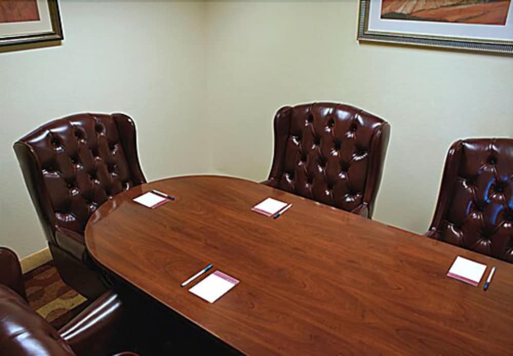 TownePlace Suites by Marriott Quantico Stafford - photo 43