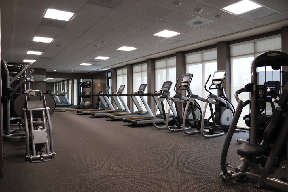 Courtyard by Marriott Portland East - photo 21