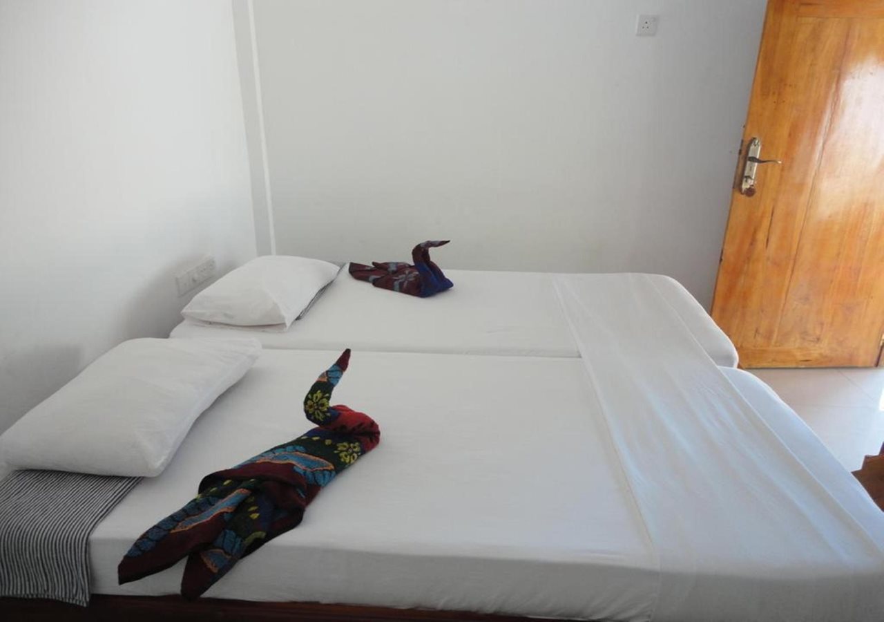 Yoho Hotel Arugambay Beach Inn in Wattegama, Sri Lanka