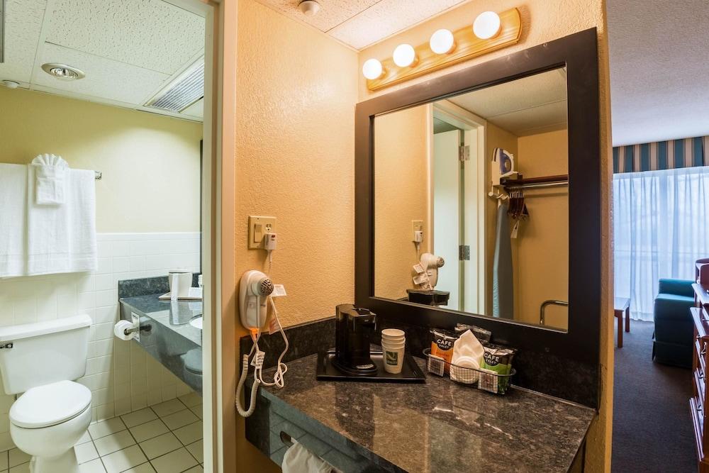 Quality Inn and Conference Center I 80 Grand Island - photo 5