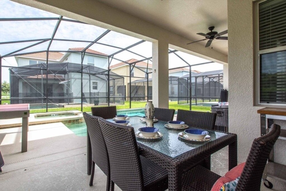 Spacious Family Getaway W Resort 3154pp 5 Bedroom Home by RedAwning - photo 58