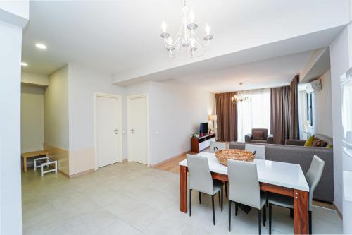 Archi tower Luxury apartment in Vake
