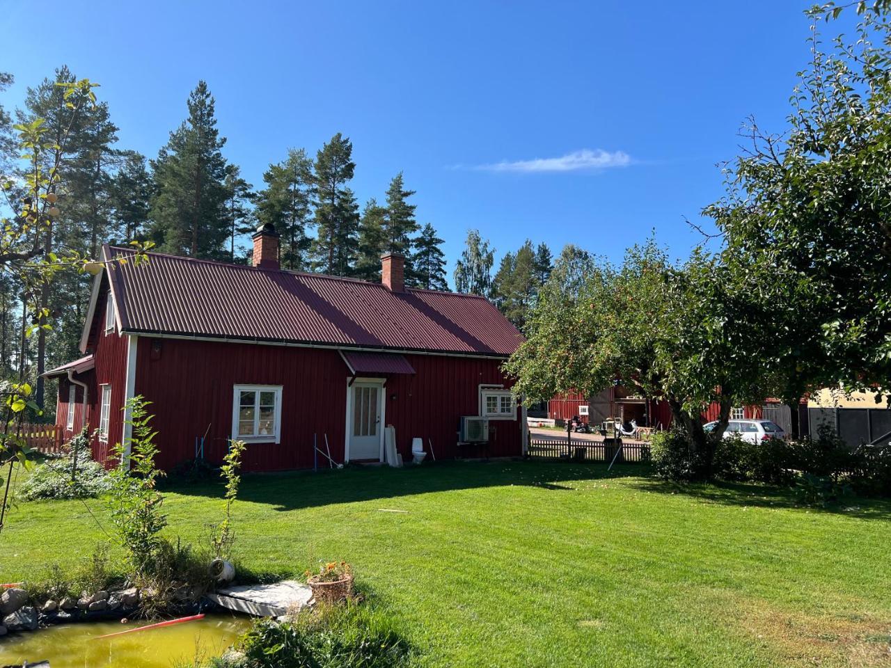 Loftet på Soliga Klacken — hotel near Dala Airport