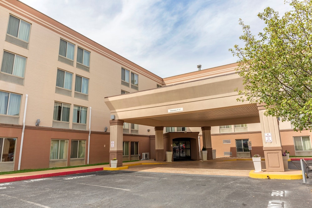 Holiday Inn Express Harrisburg SW Mechanicsburg by IHG - photo 26