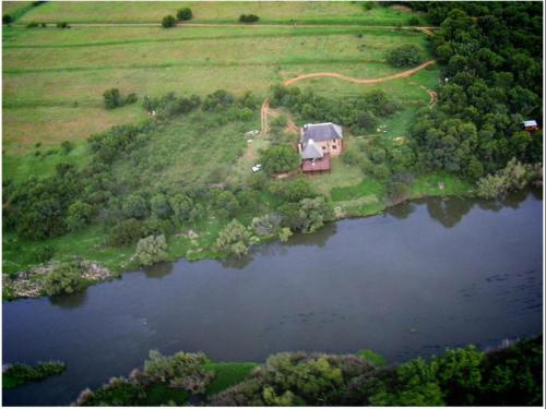 Schoemanshof — 4-Star Luxury Hotel in Vredefort Dome, South Africa