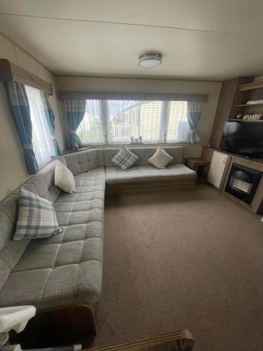 Tracey and Brian's Caravan — 4-Star Luxury Hotel in Rhyl, United Kingdom