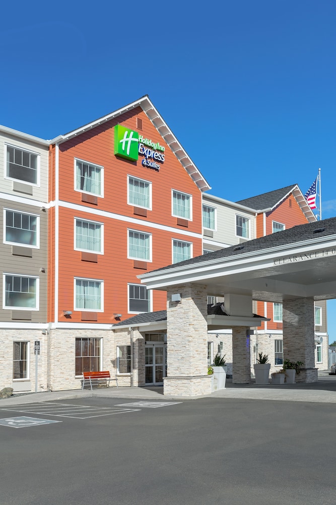 Holiday Inn Express Hotel & Suites Seaside Convention Center by IHG - photo 65
