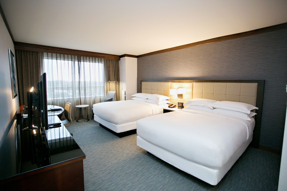 Hilton Minneapolis Bloomington - photo 10