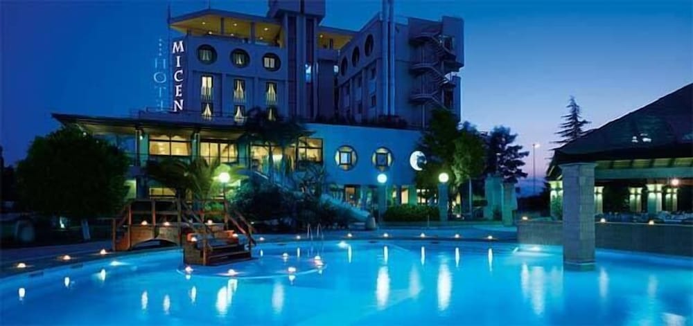 Miceneo Palace Hotel — hotel in Scanzano Jonico