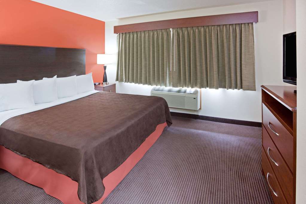 AmericInn by Wyndham Coon Rapids - photo 24