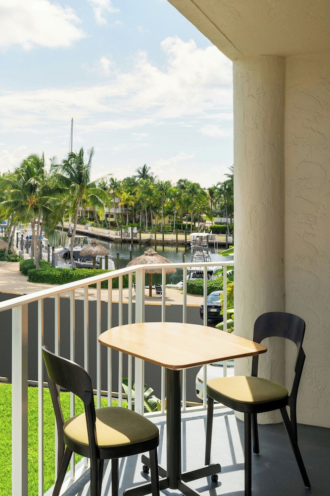 Courtyard by Marriott Key Largo - photo 44