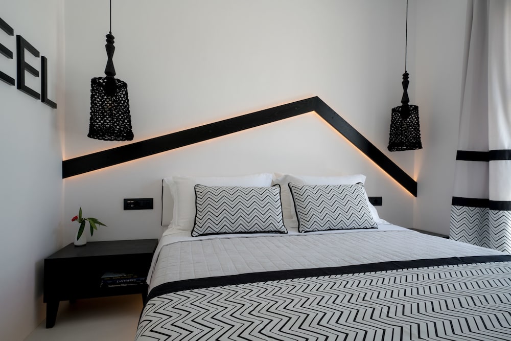 Divelia Hotel — Fira — photo 4