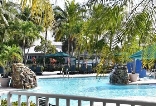 7940 # 626 Naples Fl in Naples, United States