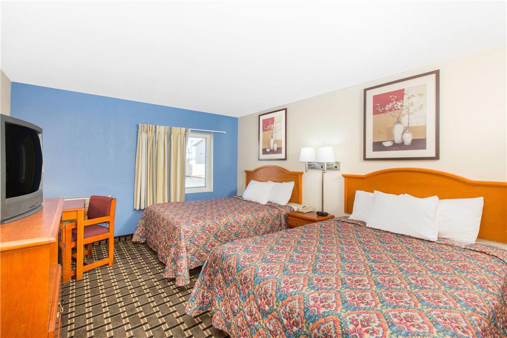 Days Inn by Wyndham Effingham - photo 11