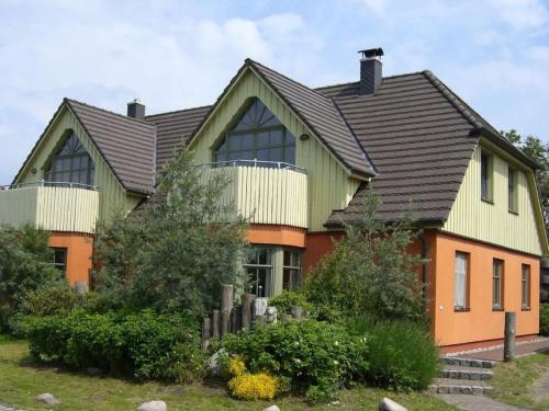 Ferienwohnung Am Leuchtfeuer OG LF 7 2 — 4-Star Luxury Hotel in Wustrow, Germany