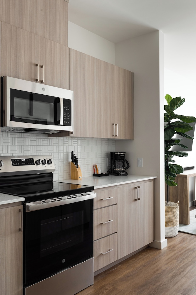 Sentral Alloy Midtown - photo 22