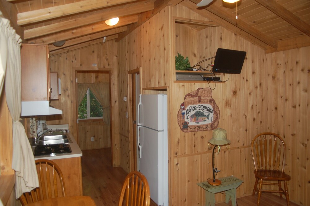 Chehalis Camping Resort Cottage 1 - photo 6