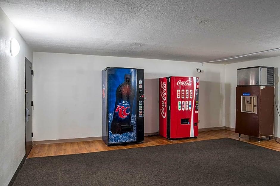 Motel 6 Tucson Airport - photo 19