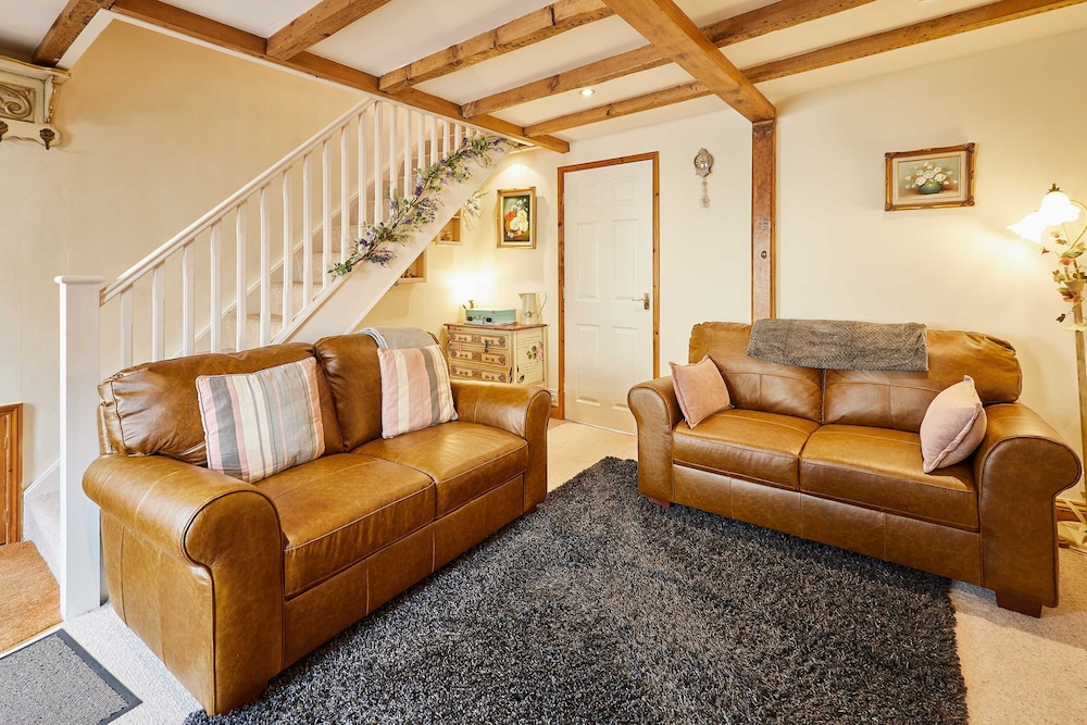 Host Stay Dairy Cottages — Ripon