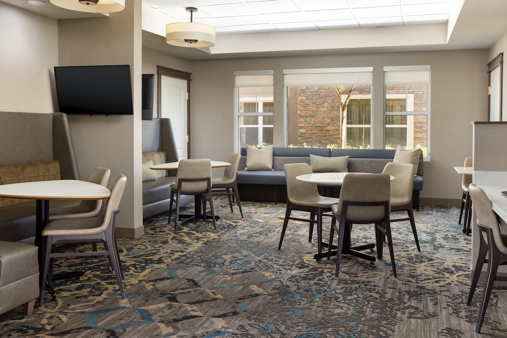 Residence Inn by Marriott Corona Riverside - photo 28