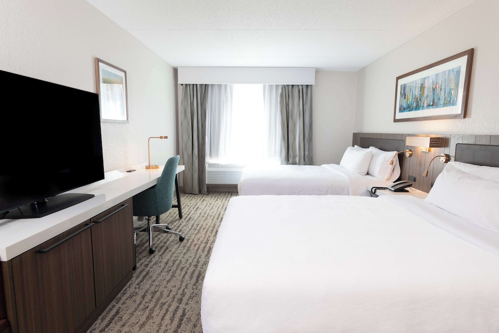 Hilton Garden Inn Des Moines Airport - photo 14