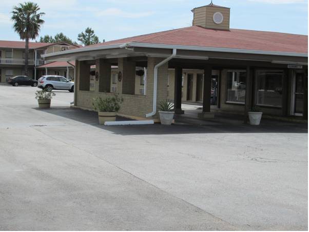 Lufkin Inn - carbon neutral hotel in Lufkin