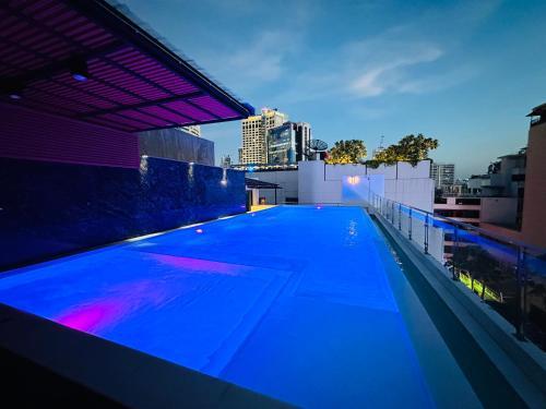 6th Avenue Sukhumvit BKK 407 BTS Asoke Nana