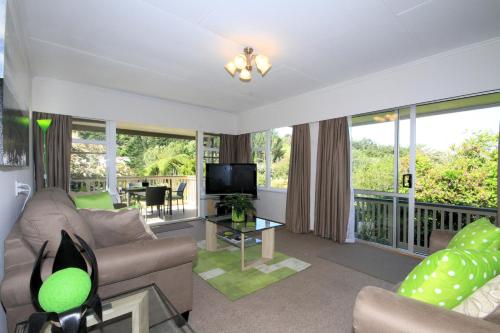 Durie Vale Retreat Spa Pool Scenic View BBQ Sky TV in Wanganui, New Zealand