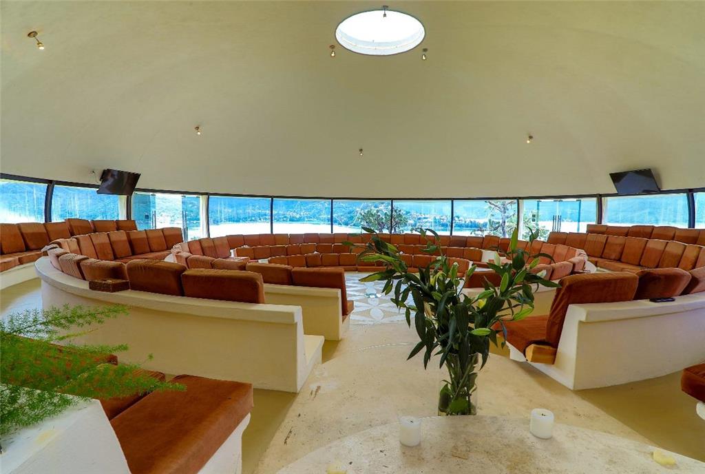 El Santuario Resort Interior Chapel