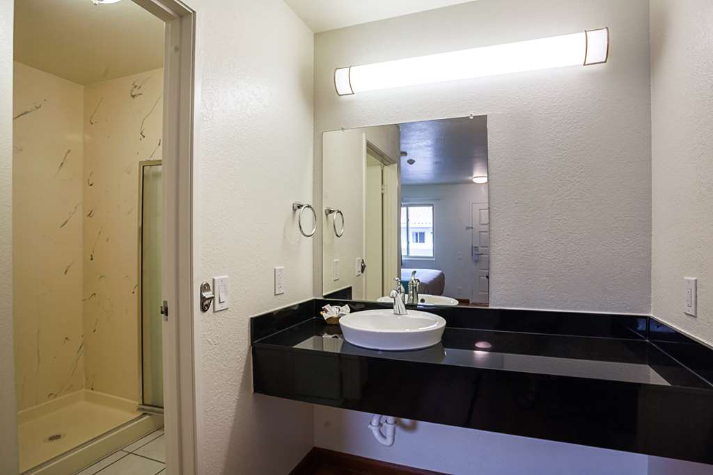 Motel 6 Ventura CA Downtown - photo 17