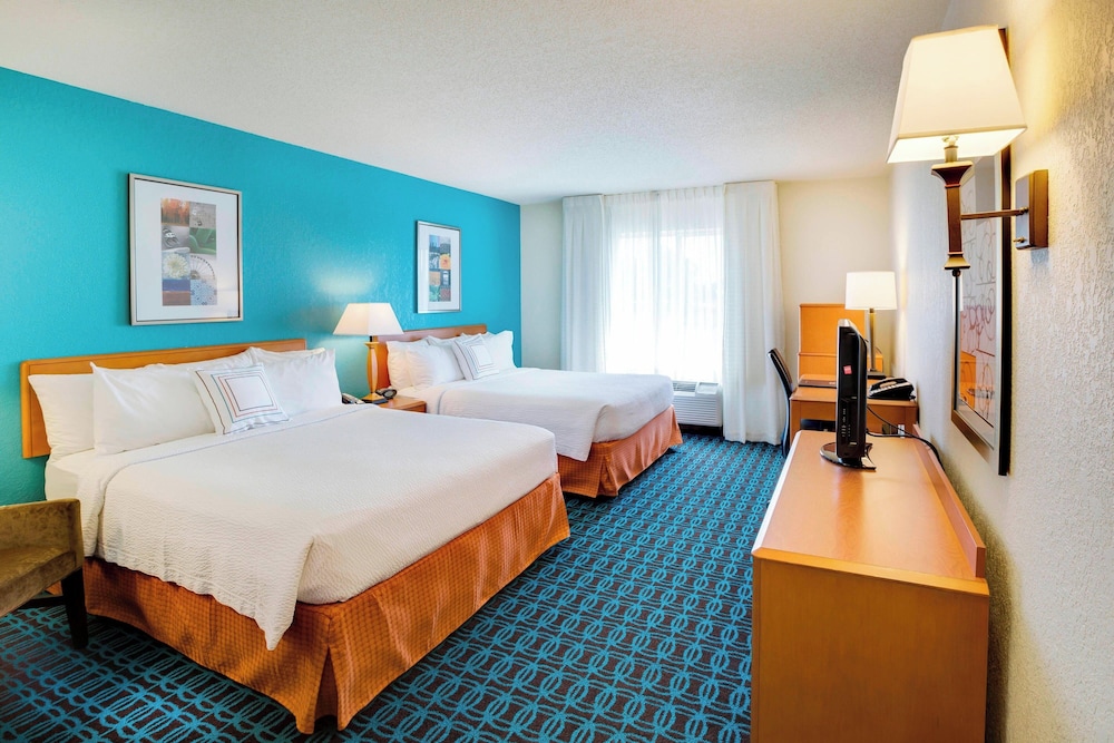 Fairfield Inn & Suites by Marriott South Hill - photo 14